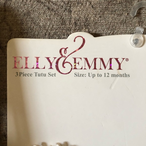 Baby Tutu & Fairy Wings - Picture 6 of 7